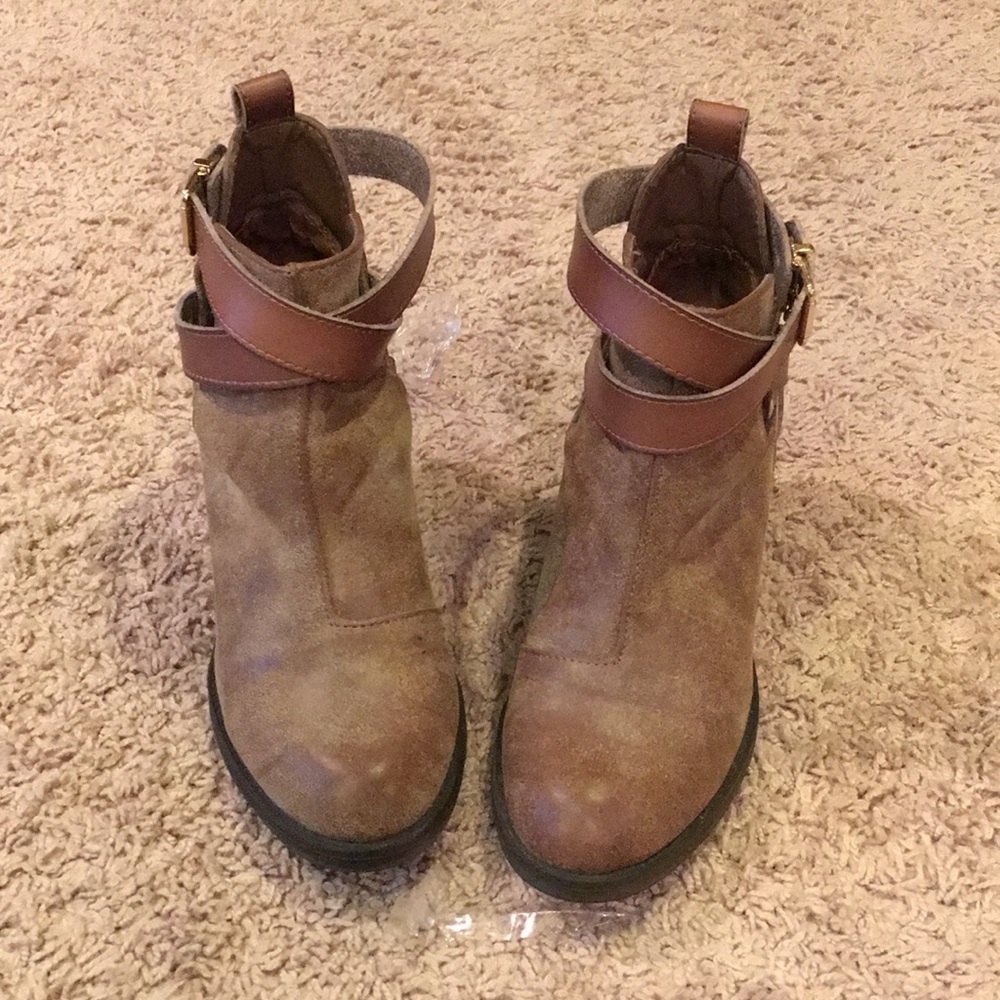 Booties - Picture 2 of 3